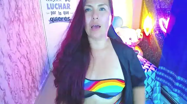 Snapshot of evelyn_mature19 chatting on January 9, 2025, 1:29 am evelyn mature19 online show from January 9, 2025, 1:29 am