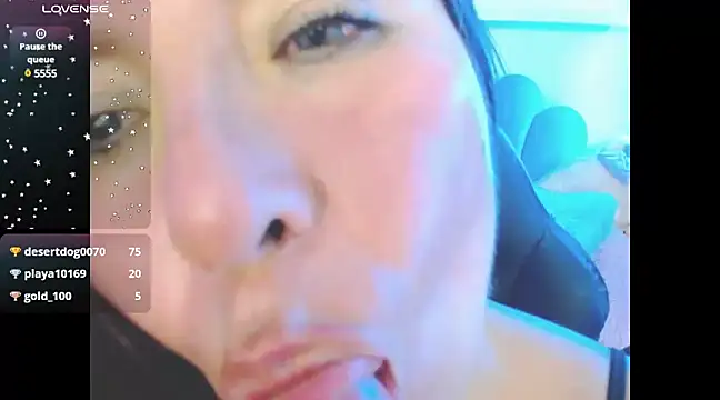 Snapshot of evelyn_mature19 chatting on January 19, 2025, 1:21 am evelyn mature19 online show from January 19, 2025, 1:21 am
