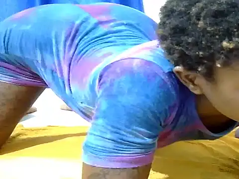 Sexy kienyeji online show from February 23, 2025, 6:39 am