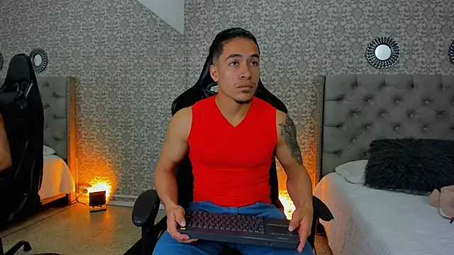 Snapshot of Bryson_Collins_ chatting on January 15, 2025, 11:21 am Bryson Collins online show from January 15, 2025, 11:21 am