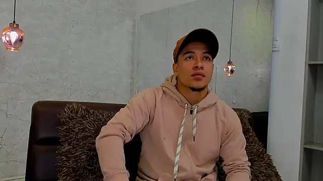 Snapshot of Bryson_Collins_ chatting on February 10, 2025, 11:15 am Bryson Collins online show from February 10, 2025, 11:15 am