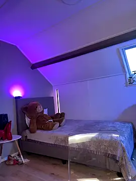 Snapshot of CarolaDrago chatting on November 5, 2025, 9:09 am CarolaDrago online show from November 5, 2025, 9:09 am