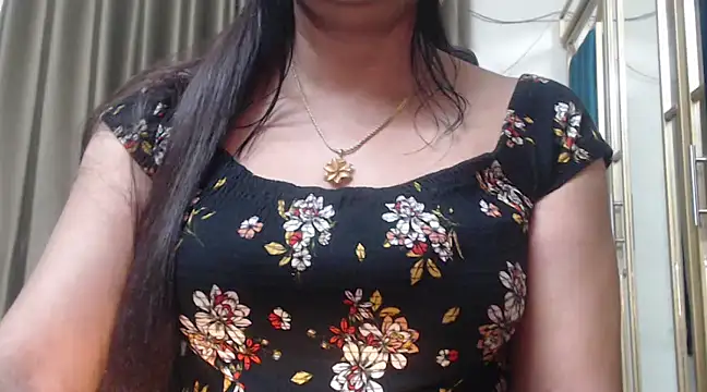 Snapshot of desi-maisa130 chatting on December 2, 2024, 4:09 pm desi-maisa130 online show from December 2, 2024, 4:09 pm