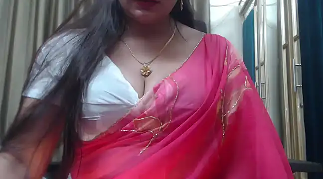 Snapshot of desi-maisa130 chatting on December 4, 2024, 3:10 pm desi-maisa130 online show from December 4, 2024, 3:10 pm