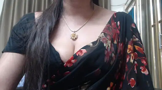 Snapshot of desi-maisa130 chatting on December 5, 2024, 10:45 pm desi-maisa130 online show from December 5, 2024, 10:45 pm