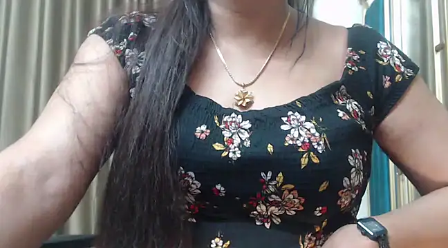 Snapshot of desi-maisa130 chatting on December 21, 2024, 10:19 pm desi-maisa130 online show from December 21, 2024, 10:19 pm