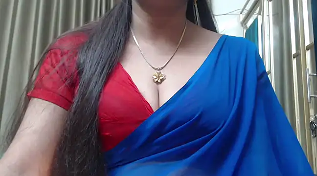 Snapshot of desi-maisa130 chatting on December 22, 2024, 5:32 pm desi-maisa130 online show from December 22, 2024, 5:32 pm