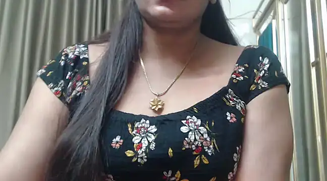 Snapshot of desi-maisa130 chatting on January 18, 2025, 7:37 pm desi-maisa130 online show from January 18, 2025, 7:37 pm