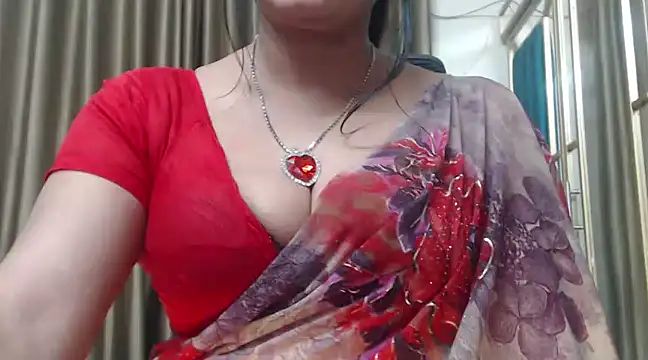 Snapshot of desi-maisa130 chatting on January 24, 2025, 3:34 pm desi-maisa130 online show from January 24, 2025, 3:34 pm
