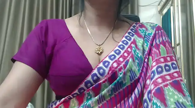 Snapshot of desi-maisa130 chatting on February 1, 2025, 6:08 pm desi-maisa130 online show from February 1, 2025, 6:08 pm