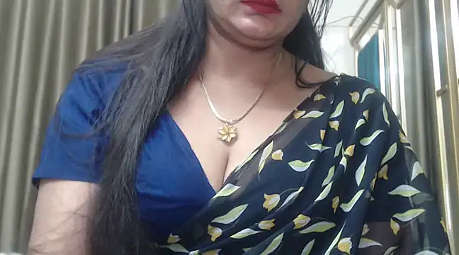 Snapshot of desi-maisa130 chatting on February 15, 2025, 8:33 pm desi-maisa130 online show from February 15, 2025, 8:33 pm