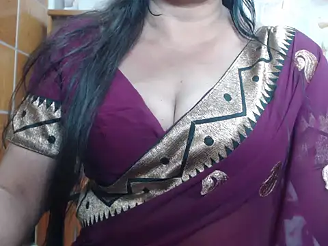 desi-maisa130 online show from July 18, 2026, 4:22 pm