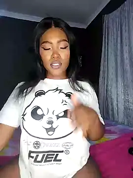 charmainexxx online show from December 4, 2024, 8:29 pm