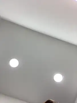 SophiaLaurens online show from March 8, 2025, 12:30 pm