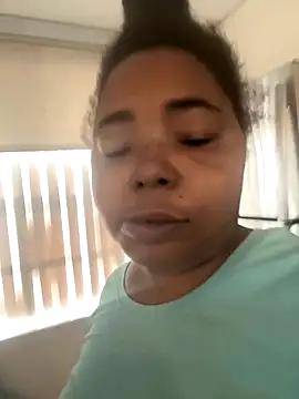 JCCaramelbarbie1 online show from October 12, 2025, 2:49 pm