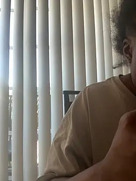 JCCaramelbarbie1 online show from November 18, 2025, 5:06 pm