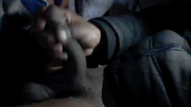 Snapshot of Mr_LowHanger chatting on July 17, 2026, 9:08 pm Mr LowHanger online show from July 17, 2026, 9:08 pm