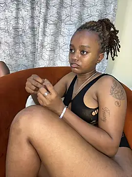 Doublefreaks online show from February 11, 2026, 11:54 pm