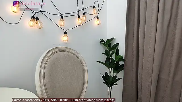 Snapshot of FENIX_ZLA chatting on March 2, 2025, 7:54 am FENIX ZLA online show from March 2, 2025, 7:54 am