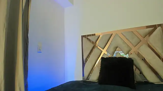 taurus boy1 online show from April 5, 2026, 11:07 am