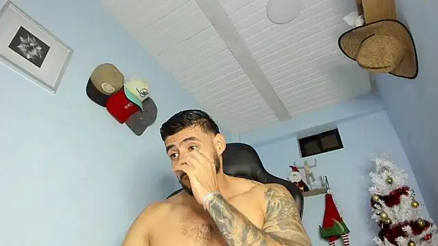 Snapshot of _Poseidon1_ chatting on February 3, 2026, 4:10 am Poseidon1 online show from February 3, 2026, 4:10 am