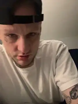 Snapshot of VixyGang chatting on February 21, 2026, 6:25 am VixyGang online show from February 21, 2026, 6:25 am