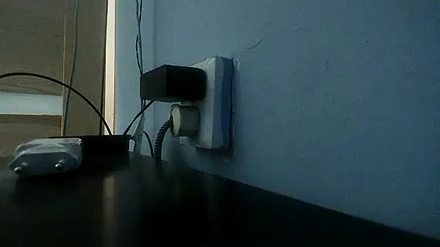 kisscsajszi97 online show from October 31, 2025, 7:26 pm