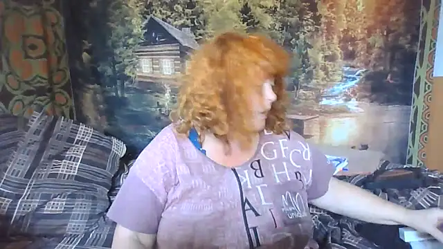 Snapshot of RoseRed69 chatting on July 20, 2026, 3:32 am RoseRed69 online show from July 20, 2026, 3:32 am