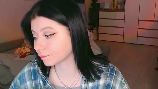 xoxoavi online show from December 30, 2024, 2:20 am