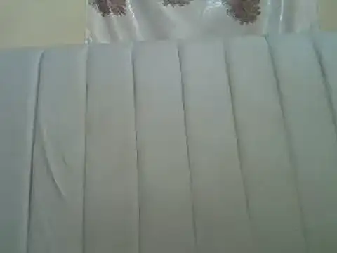 Queen loveer online show from February 28, 2025, 7:25 pm