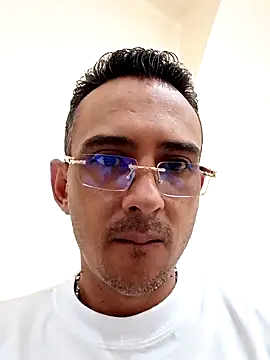 Snapshot of paisa233 chatting on October 15, 2025, 12:38 pm paisa233 online show from October 15, 2025, 12:38 pm