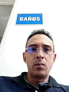 Snapshot of paisa233 chatting on October 21, 2025, 12:50 pm paisa233 online show from October 21, 2025, 12:50 pm