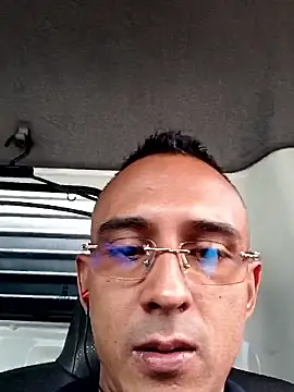 paisa233 online show from January 8, 2026, 3:14 pm