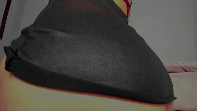 Snapshot of doll10stars chatting on December 16, 2024, 12:59 am doll10stars online show from December 16, 2024, 12:59 am