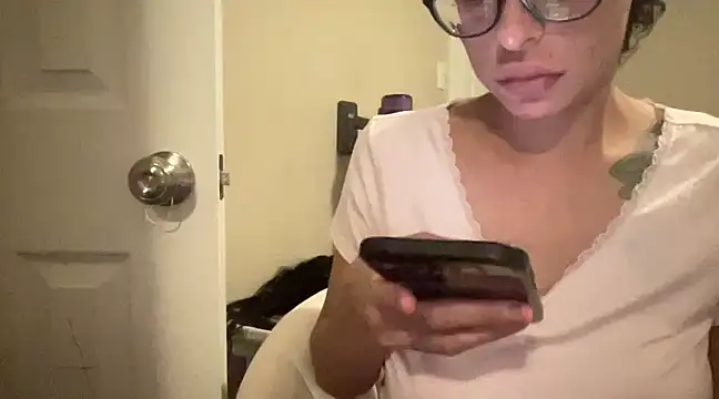 myloveforyouu online show from December 13, 2024, 12:53 am