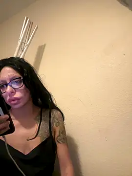 myloveforyouu online show from October 30, 2025, 12:28 pm