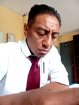 Romeoblues online show from February 8, 2025, 1:44 pm