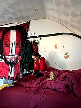 rayyymack online show from September 9, 2025, 12:37 pm