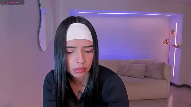 MariaHerrera  online show from October 9, 2025, 7:23 pm