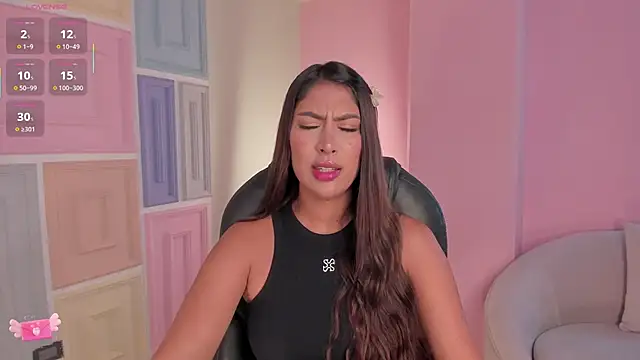 ArianaDumont online show from November 7, 2025, 11:43 am