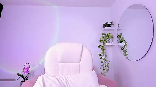 Catbaby888  online show from March 27, 2026, 12:05 pm