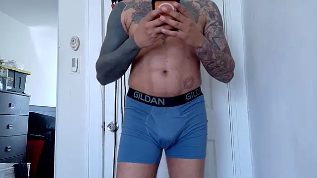 WyattBBC online show from April 7, 2026, 3:23 pm