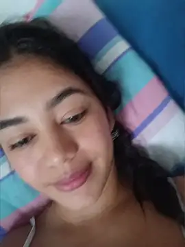 azzahara069 online show from May 23, 2026, 8:46 pm