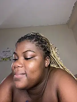 Snapshot of HornyxLadie chatting on June 6, 2026, 2:05 am HornyxLadie online show from June 6, 2026, 2:05 am