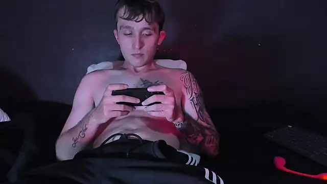 Dylanwhite23  online show from November 23, 2025, 8:52 pm