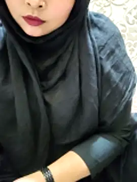 Indian-Nazia online show from April 18, 2026, 7:18 pm