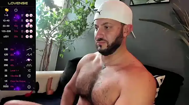 arielenbsas online show from February 15, 2025, 8:54 pm