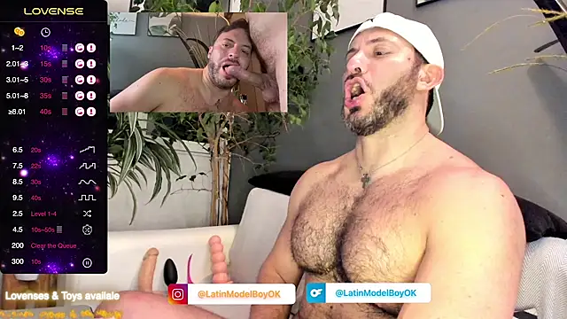 arielenbsas online show from March 22, 2025, 10:59 pm