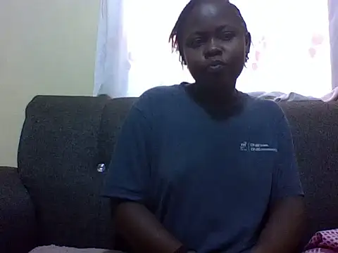 Sweetcecie01 online show from February 12, 2026, 12:00 pm