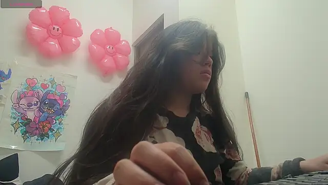 Snapshot of Ingrid_Casas chatting on September 9, 2025, 8:52 pm Ingrid Casas online show from September 9, 2025, 8:52 pm